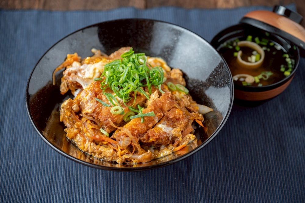 海峡熟成豚ロースカツ丼